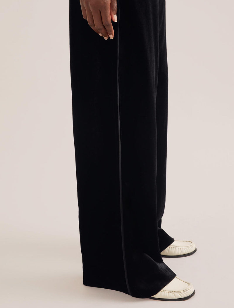 Toni Velvet Wide Leg Trouser - Black