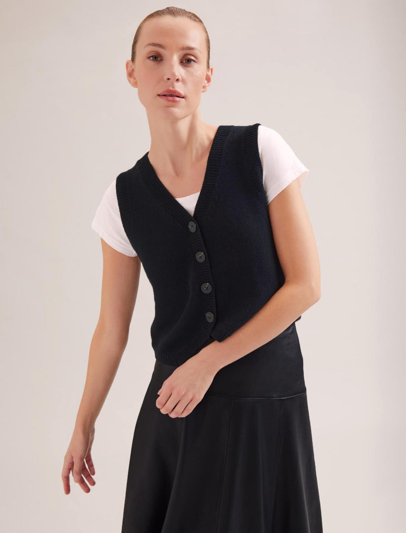 Wesley Cashmere Blend V Neck Waistcoat - Black