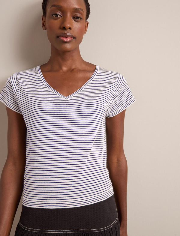 Madison Linen Blend V Neck Knit T-Shirt - White Navy Stripe